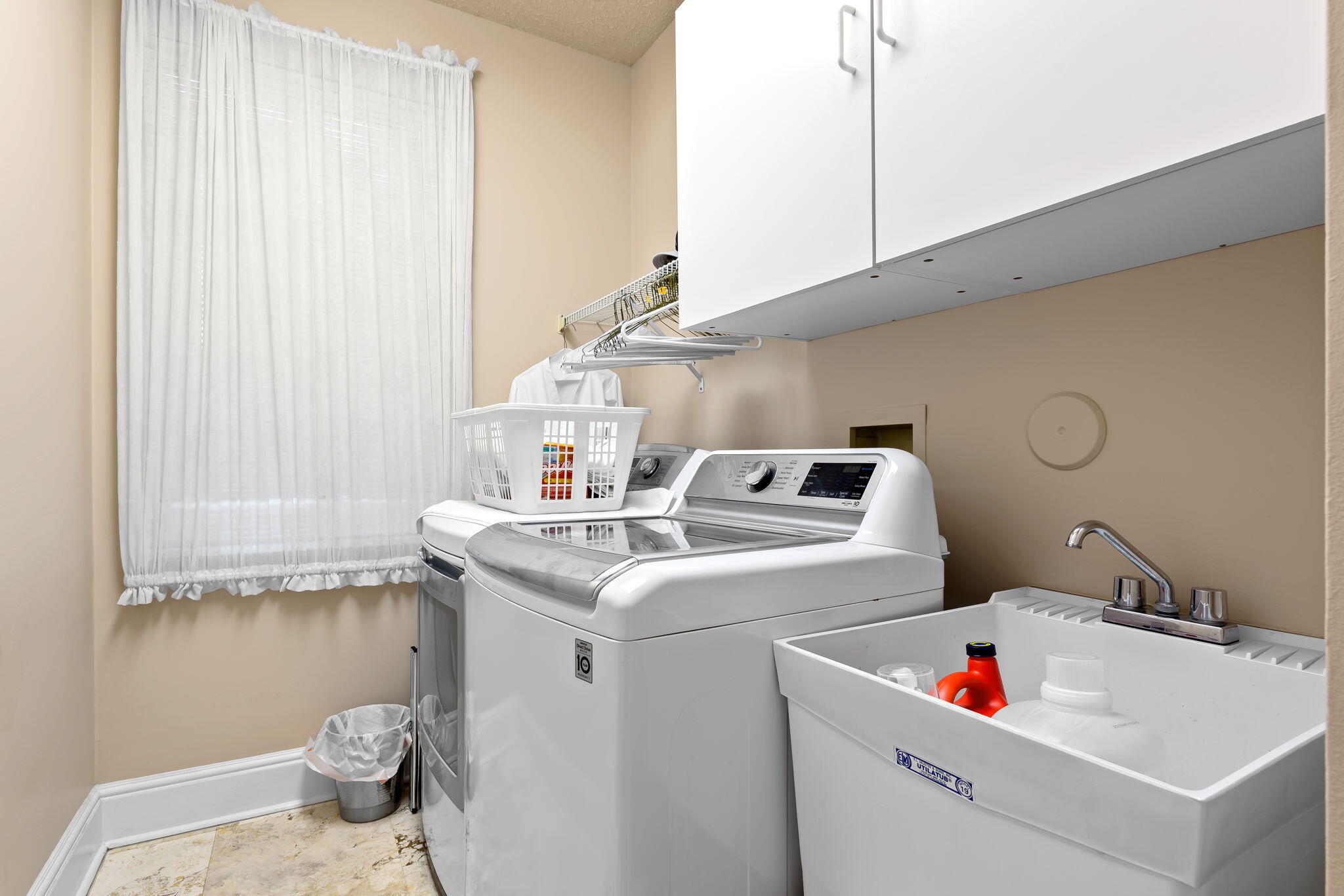 SECTOR 7 SOUTH - - Residential