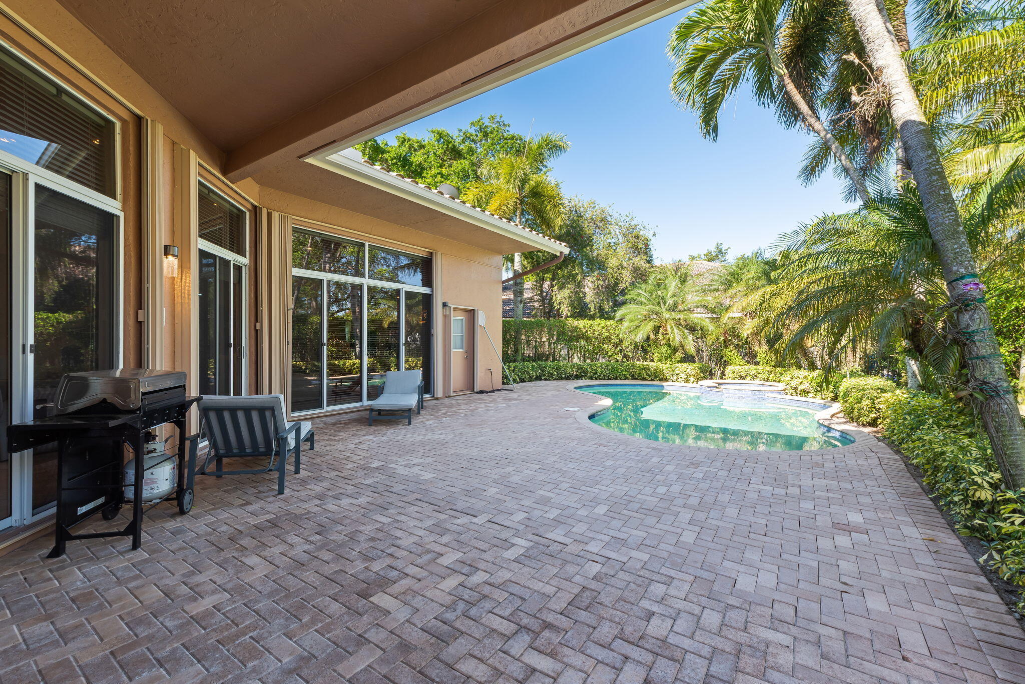 SECTOR 7 SOUTH - - Residential