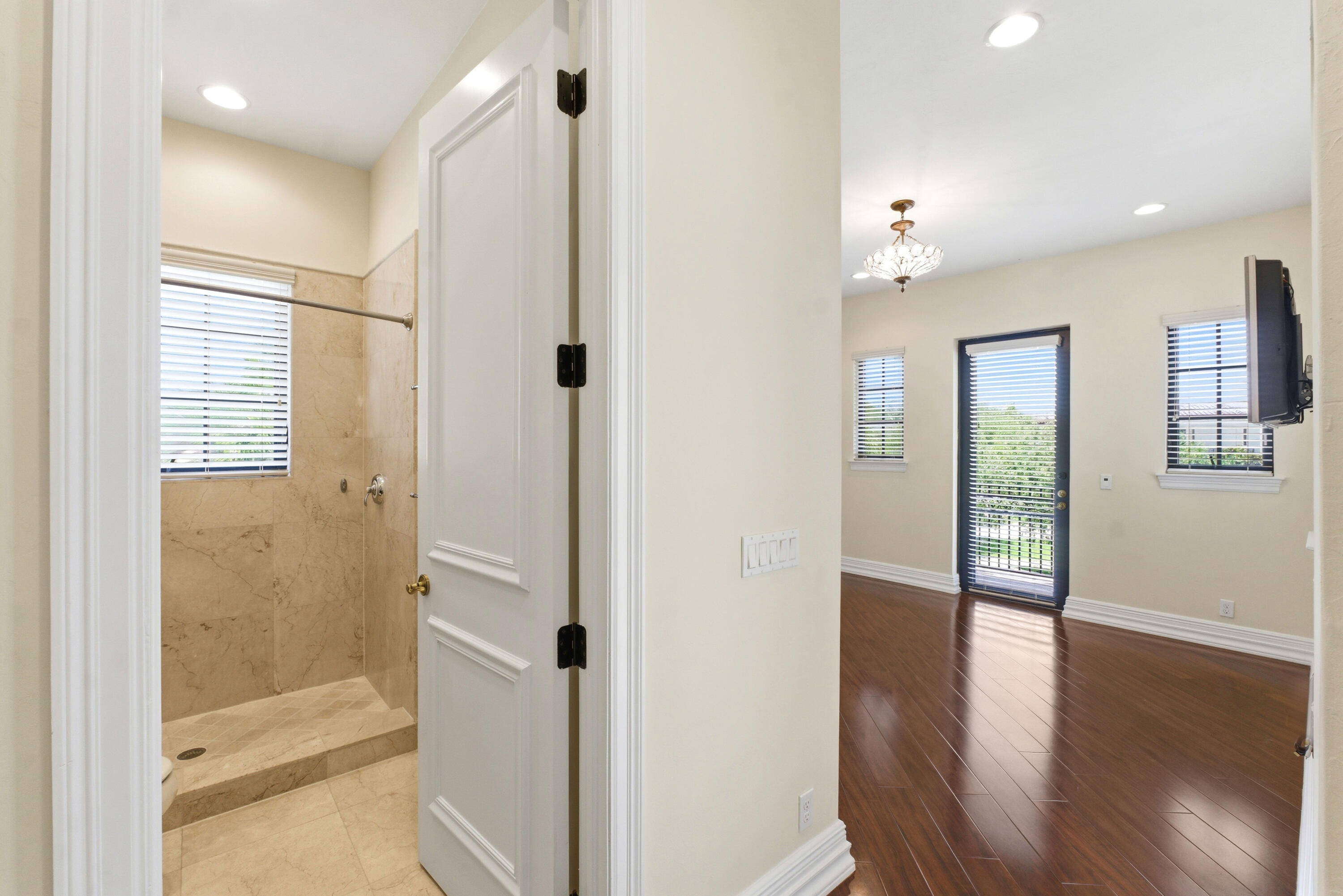 PARKLAND GOLF AND COUNTRY CLUB - Residential