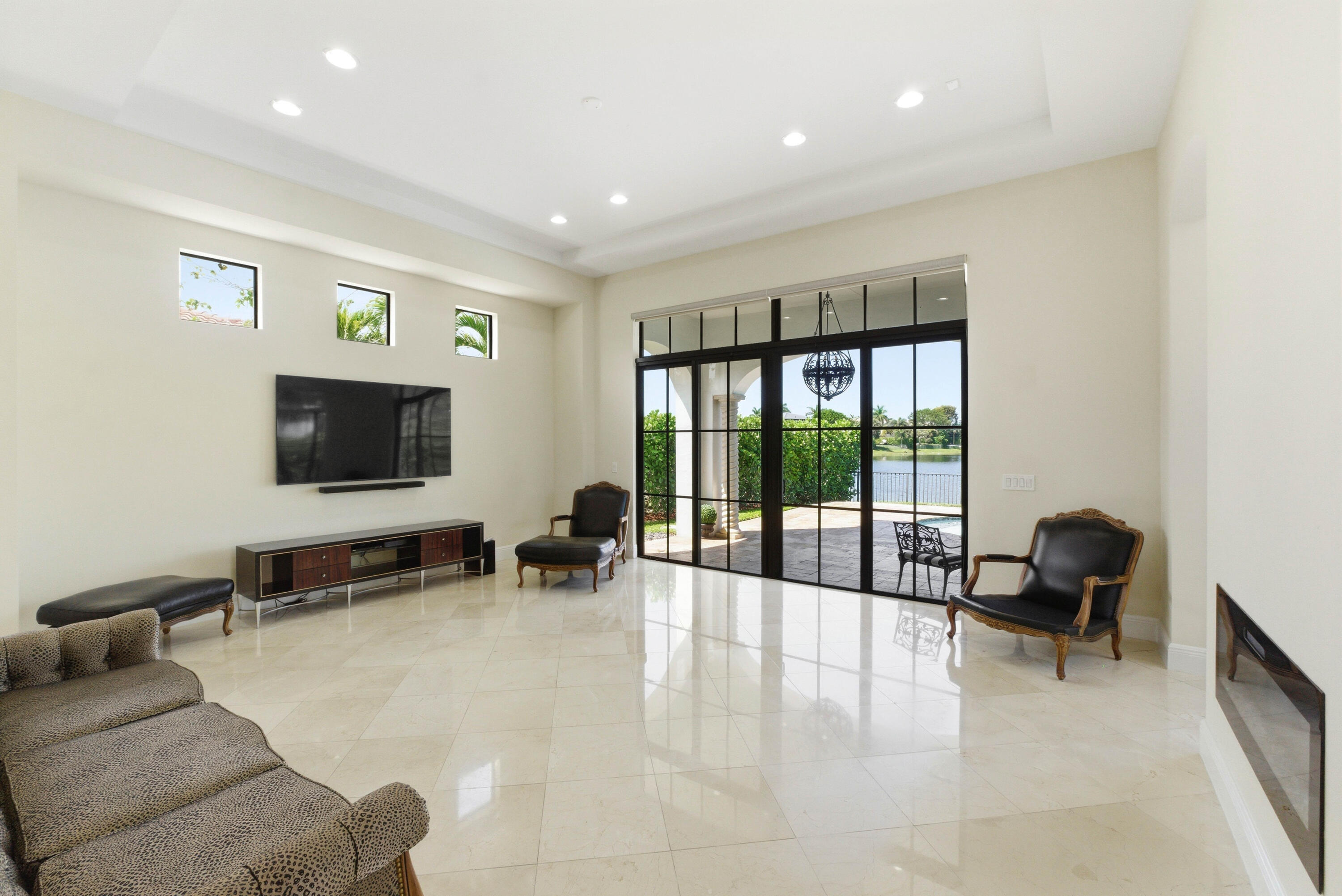 PARKLAND GOLF AND COUNTRY CLUB - Residential