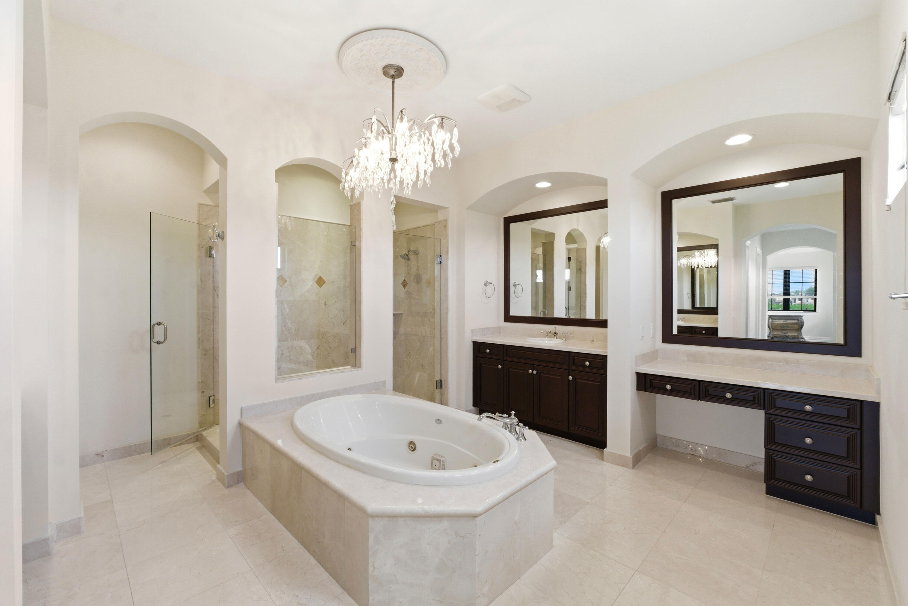 PARKLAND GOLF AND COUNTRY CLUB - Residential