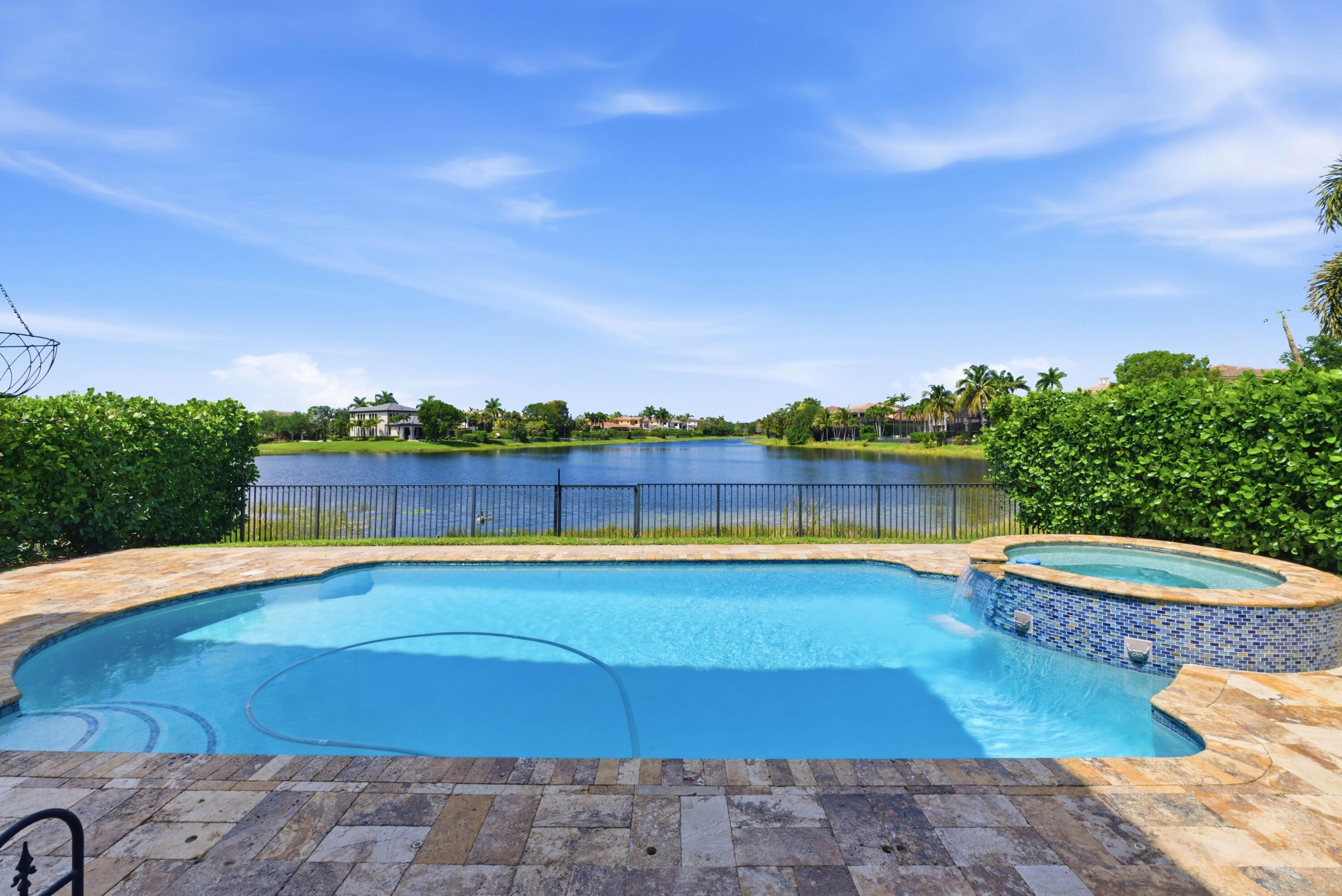 PARKLAND GOLF AND COUNTRY CLUB - Residential