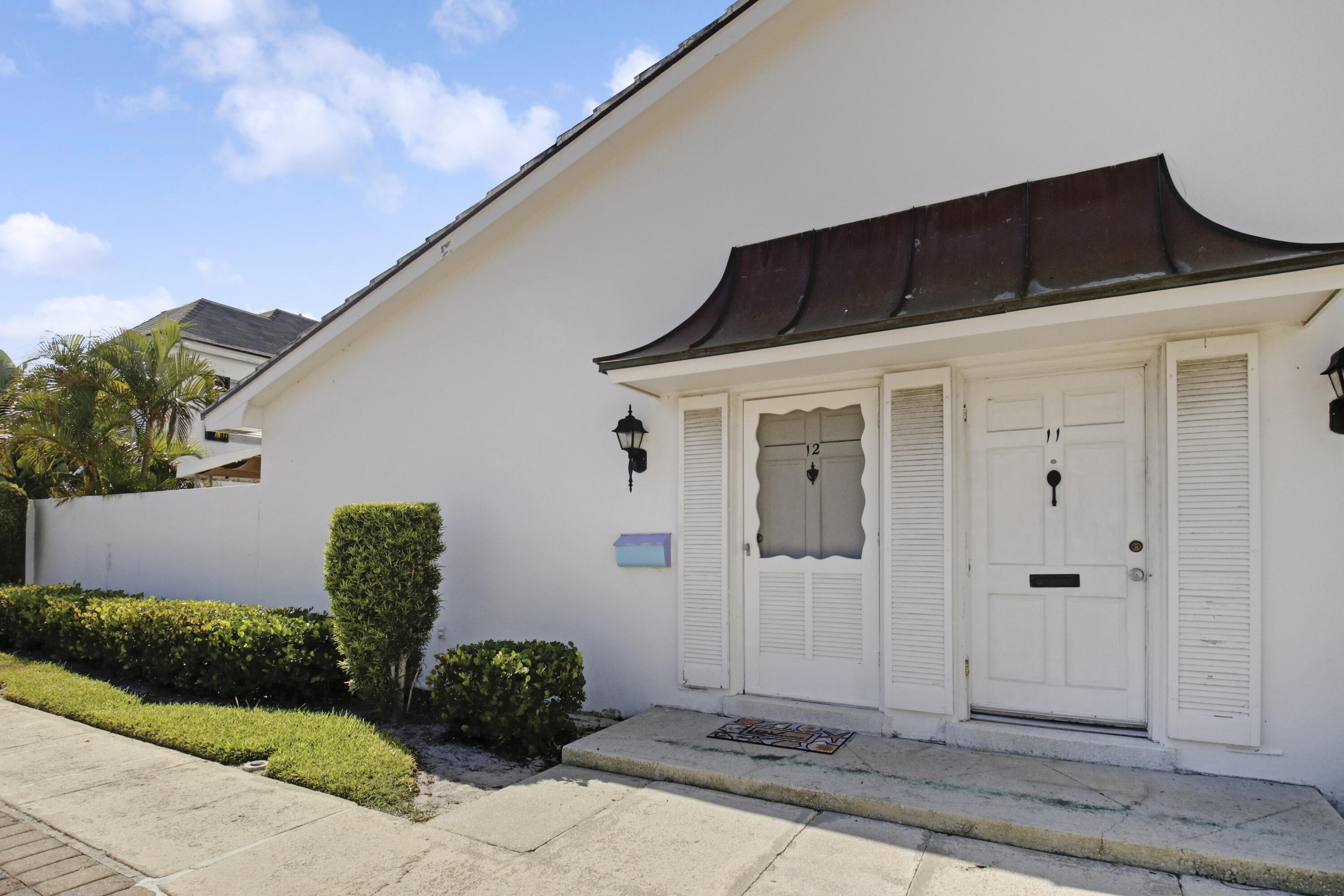 PROVINCE CONDO - Residential Lease