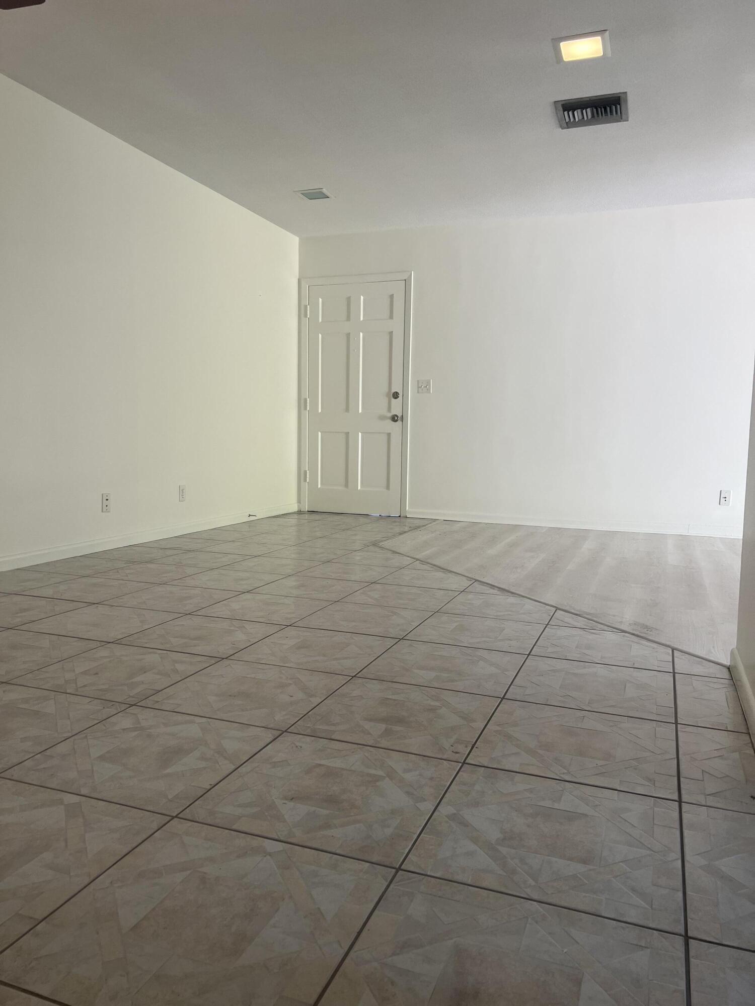 PROVINCE CONDO - Residential Lease