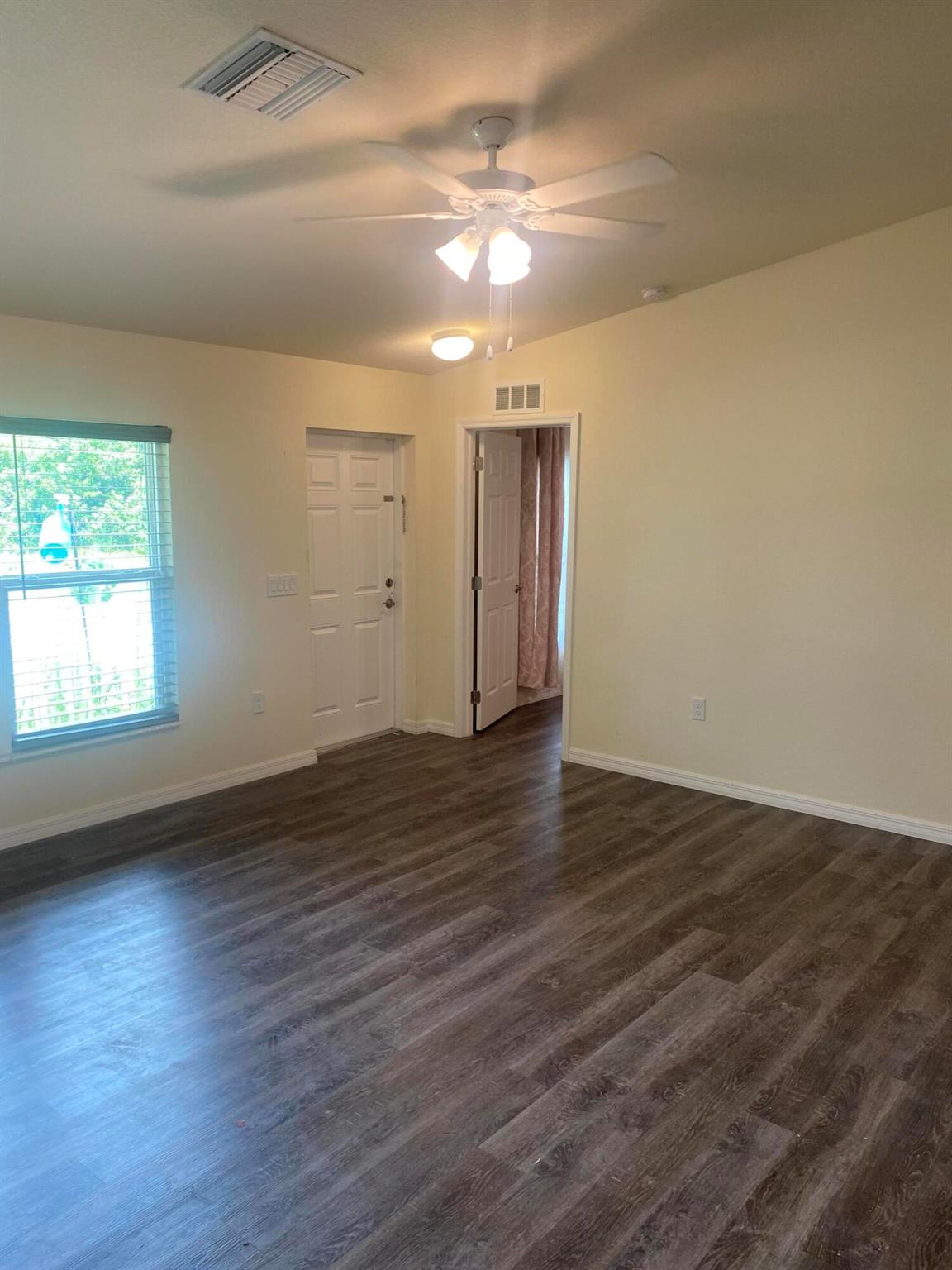 PT LABELLE UNIT 1 - Residential