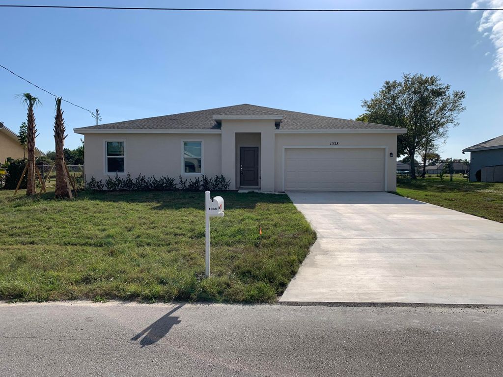 Photo of 1038 SW Sultan Drive, Port Saint Lucie, FL 34983 (MLS # R10771990)