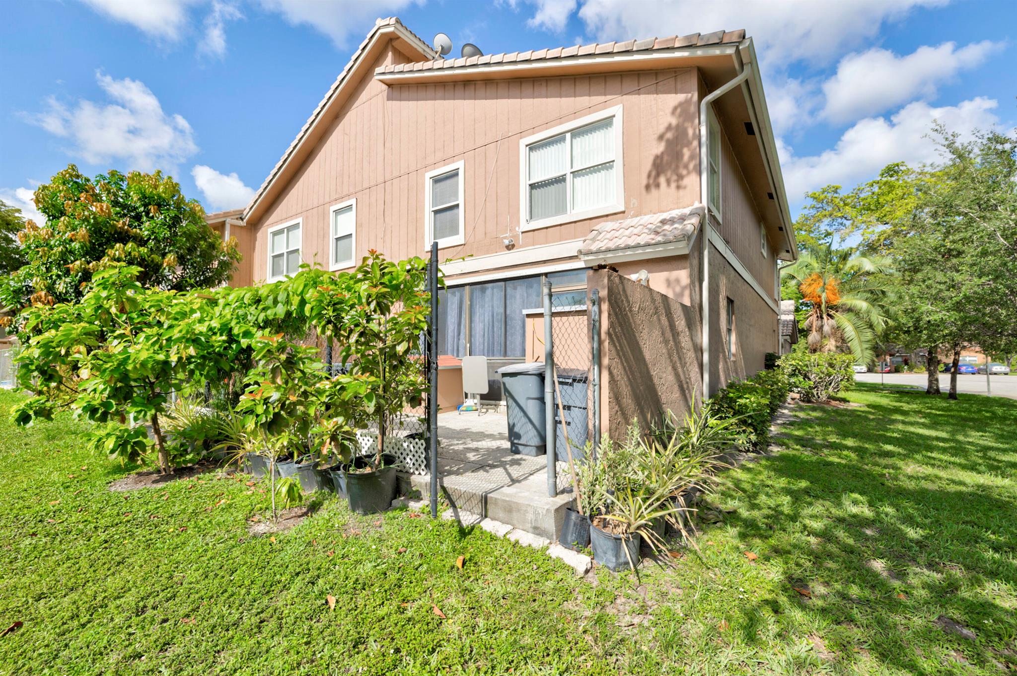 Deer Run Springs - Residential