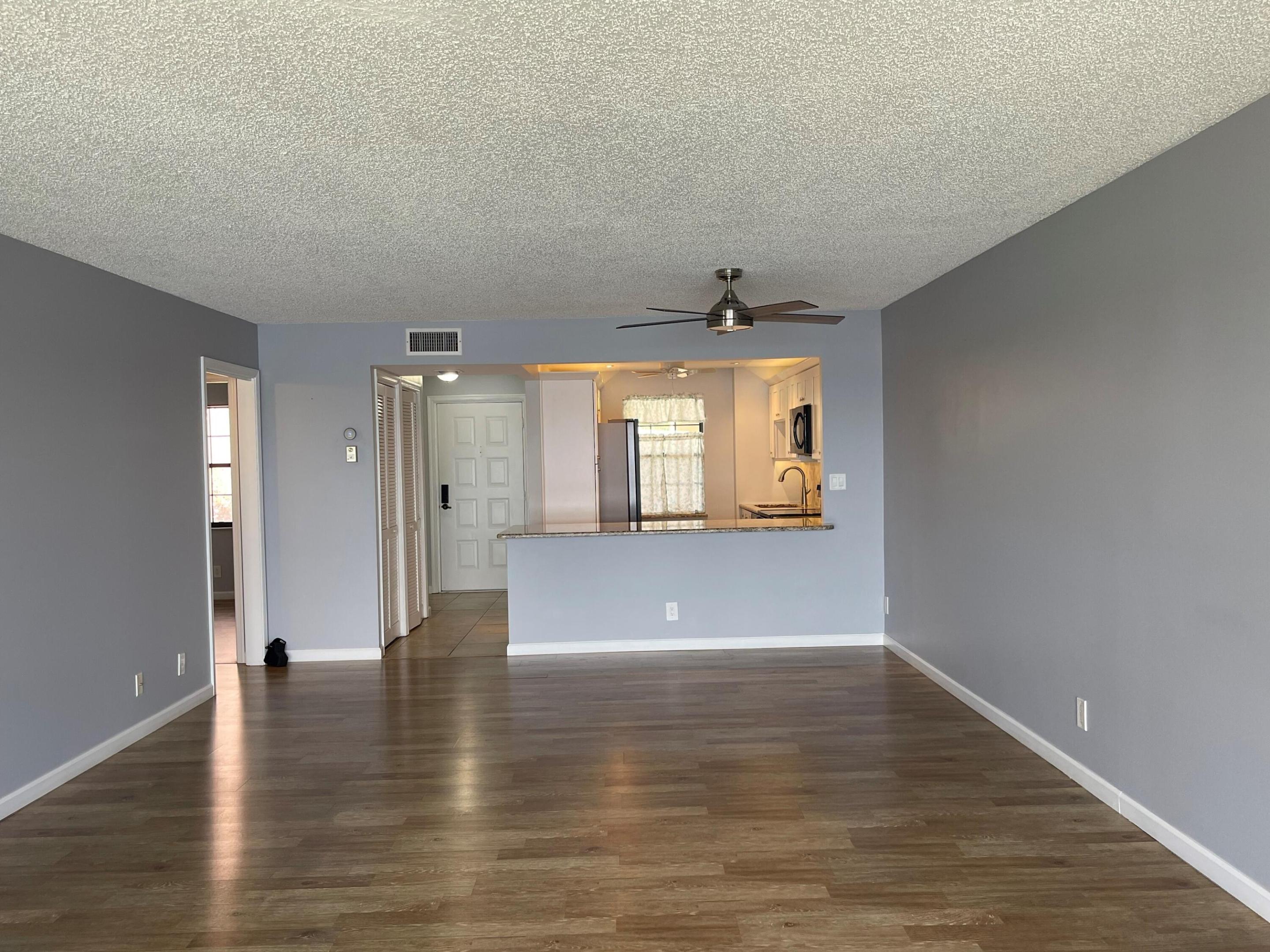 Tarpon Bay Yacht Club Condo - Residential Lease