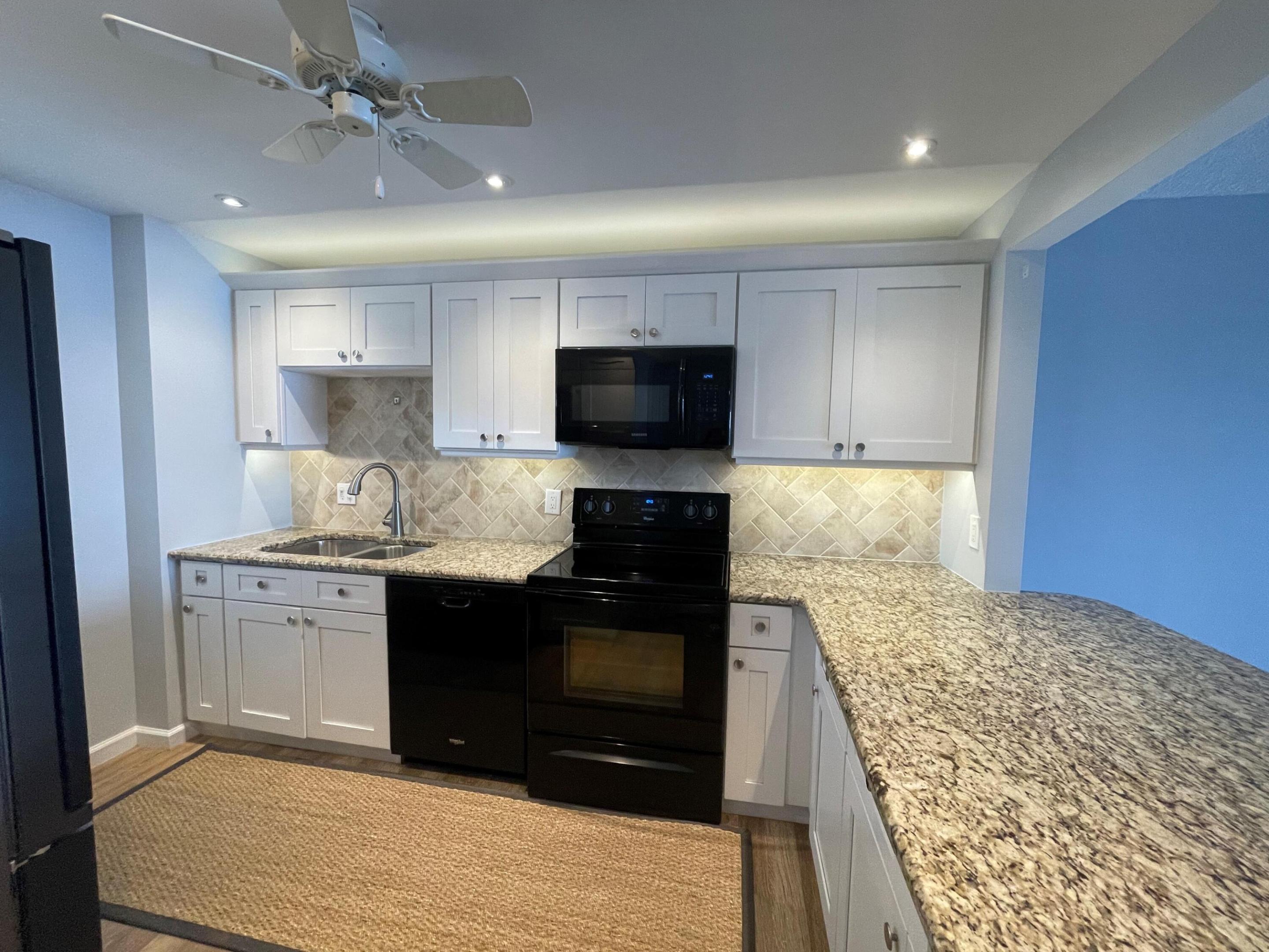 Tarpon Bay Yacht Club Condo - Residential Lease