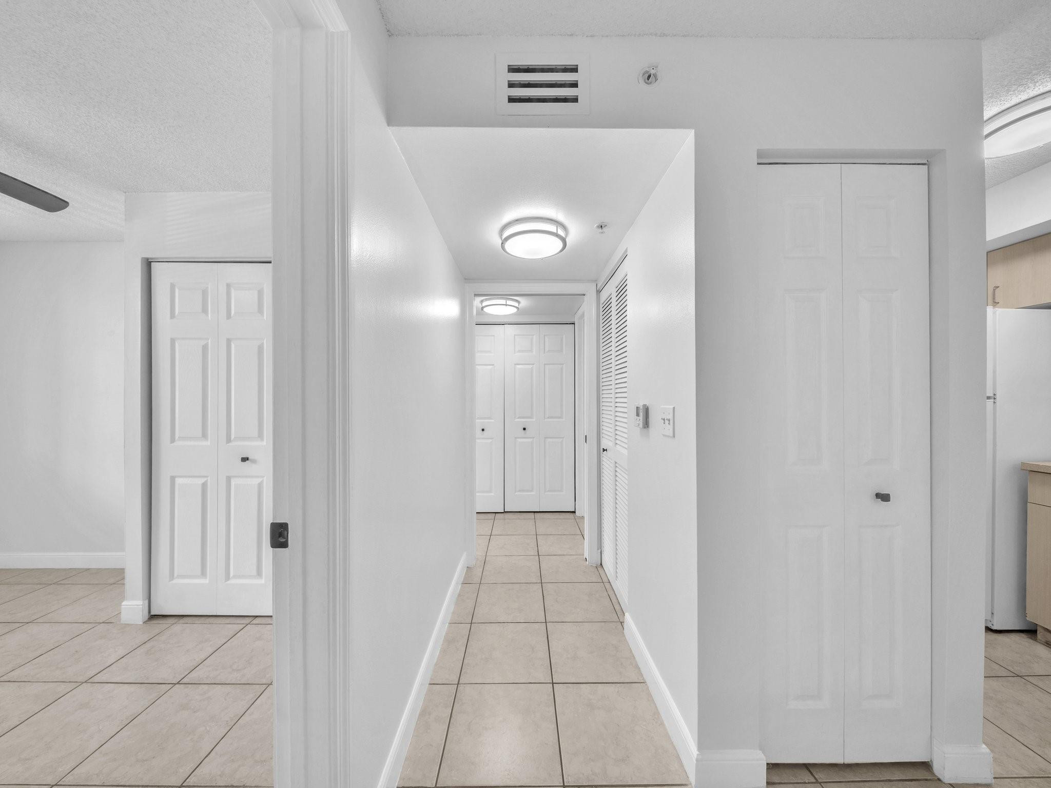 DEVONAIRE AT PEMBROKE PINES - Residential Lease