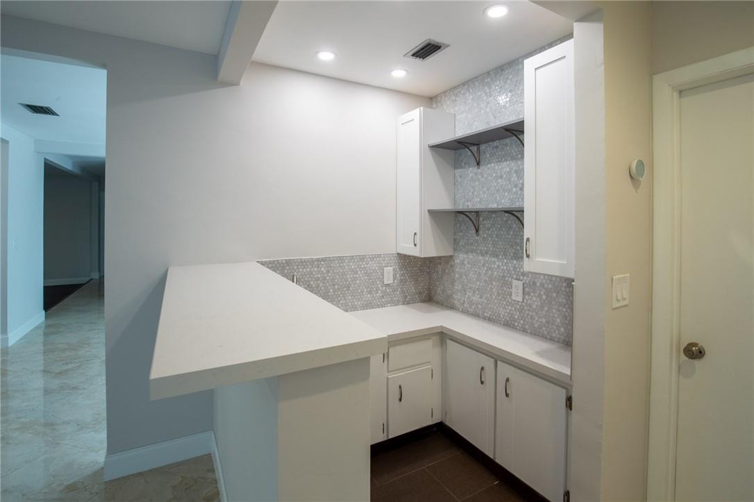 GUARDIAN ESTATES - Residential Lease