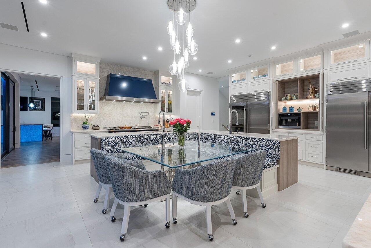 SAILFISH POINT - Residential