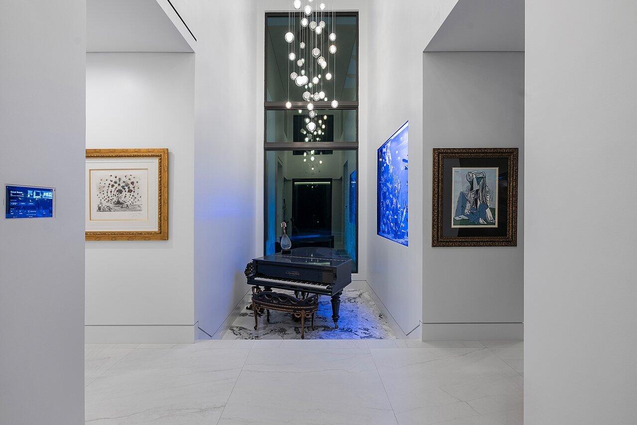 SAILFISH POINT - Residential