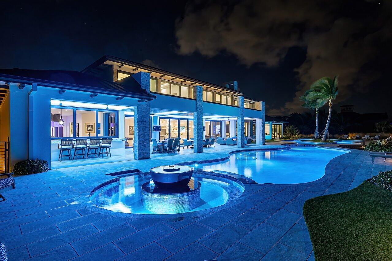 SAILFISH POINT - Residential