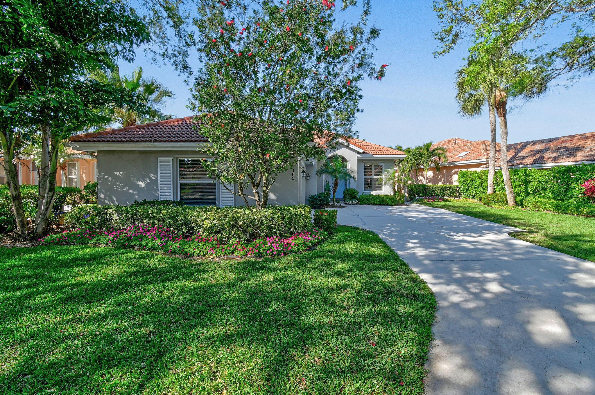 HAMPTONS AT MAPLEWOOD - Residential