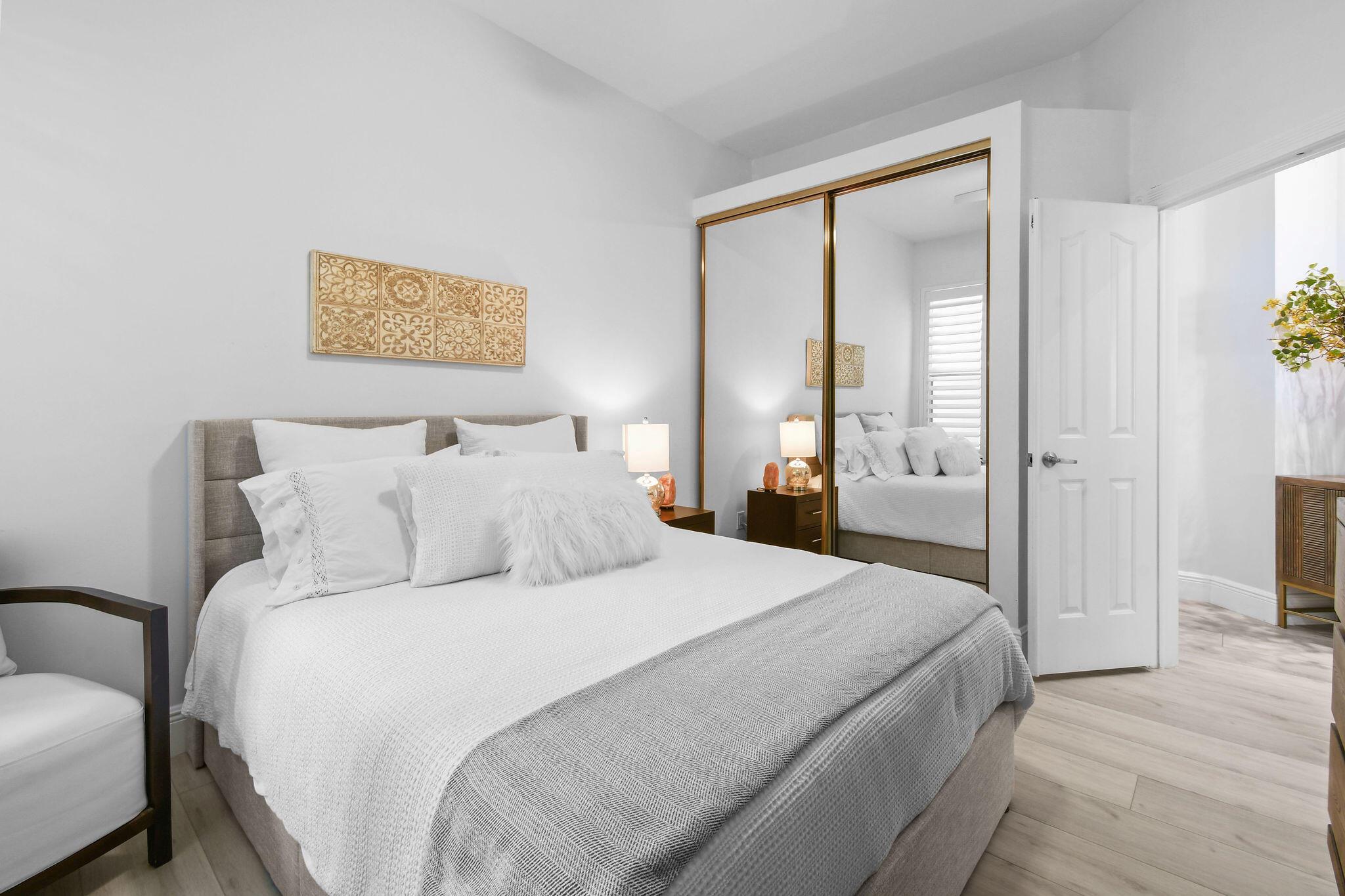 HAMPTONS AT MAPLEWOOD - Residential