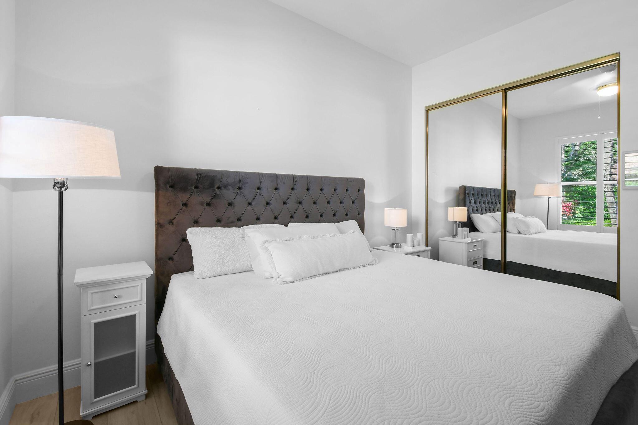 HAMPTONS AT MAPLEWOOD - Residential