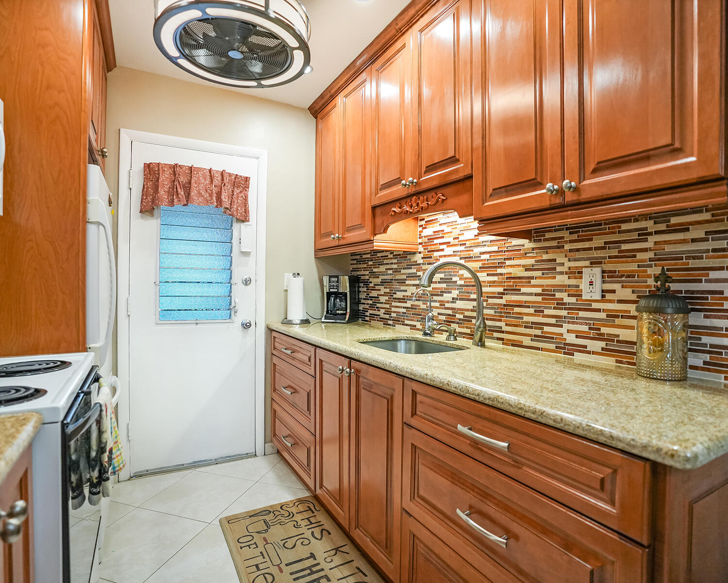 MAR-LEN GARDENS NO 7 CORP CO-OP - Residential