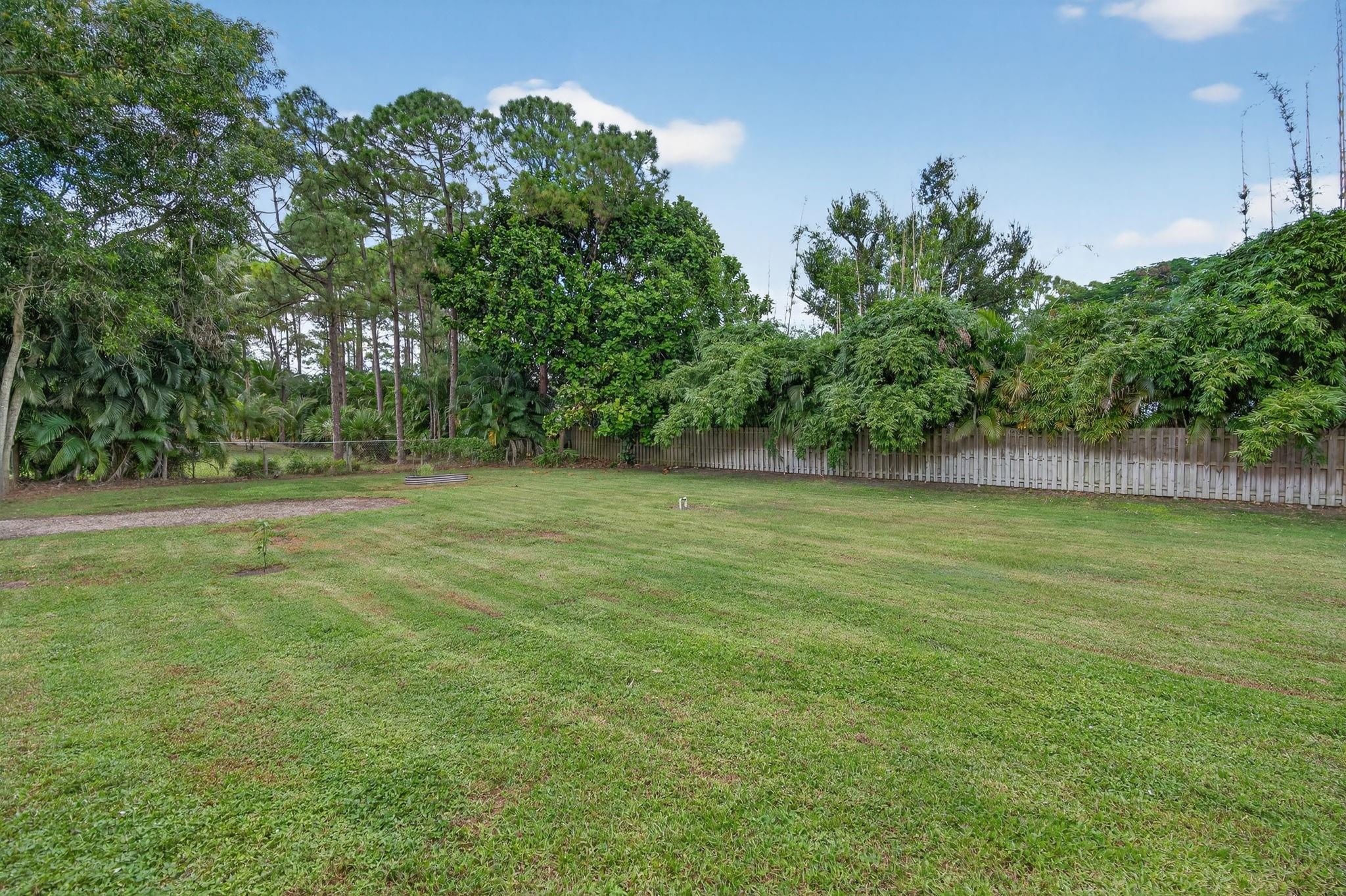 Acreage & Unrec - Residential