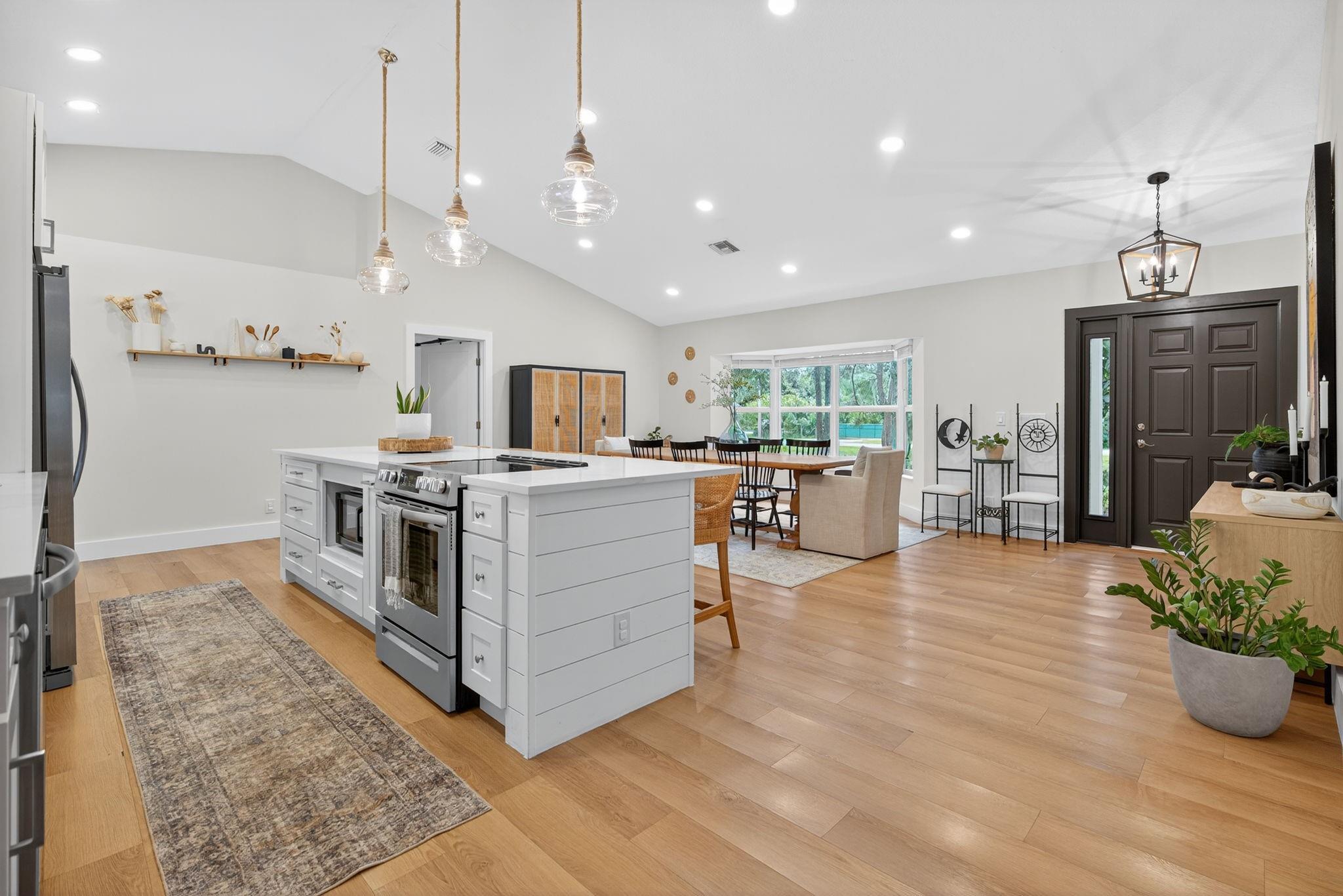 Acreage & Unrec - Residential