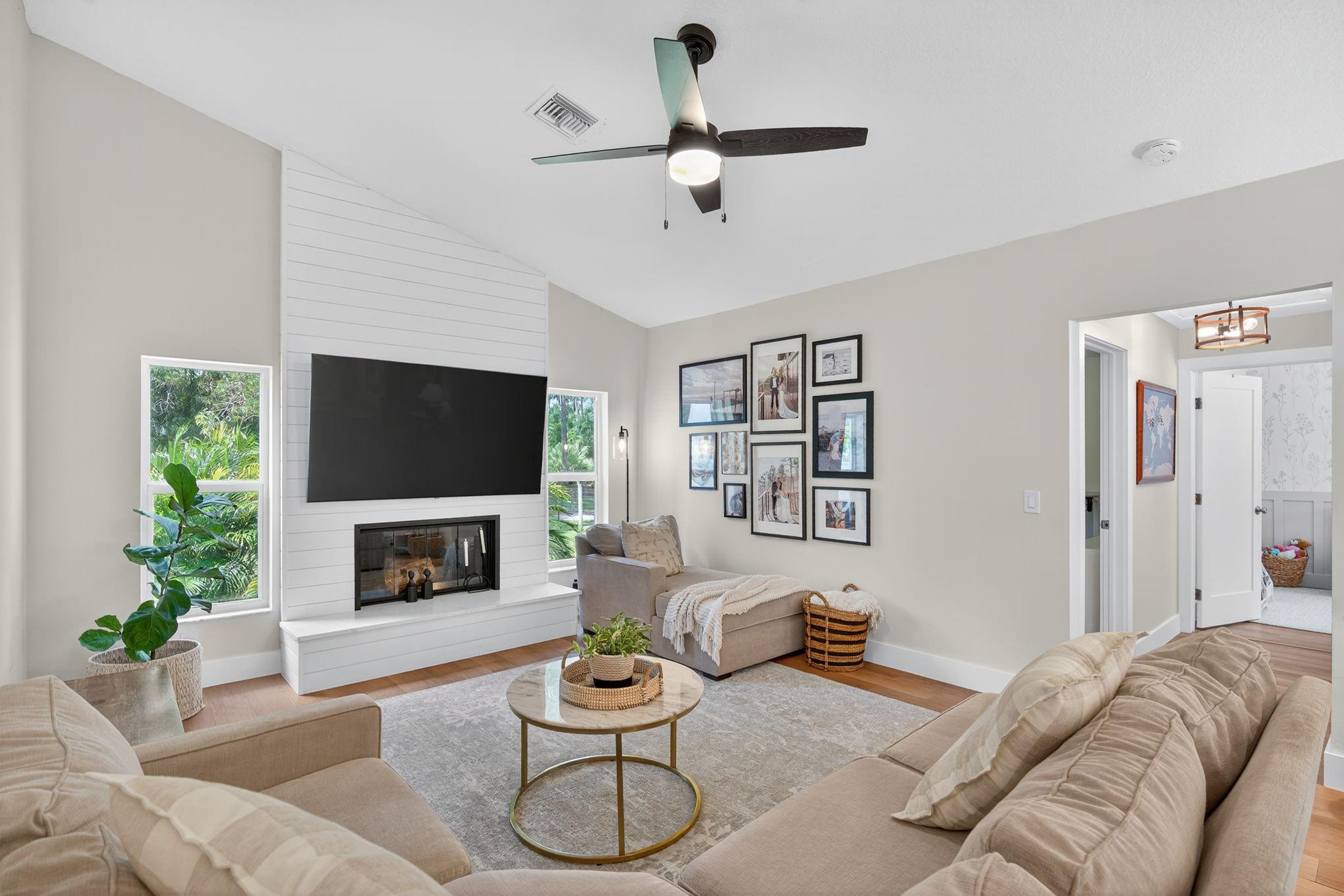Acreage & Unrec - Residential