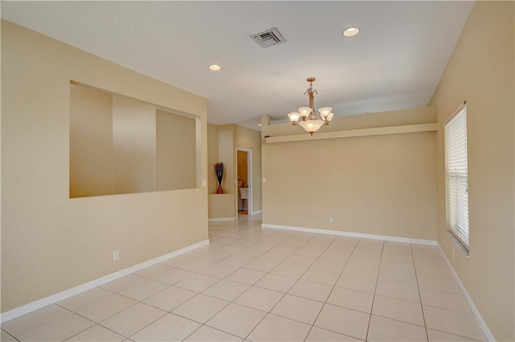 WYNDHAM LAKES SOUTH - Residential