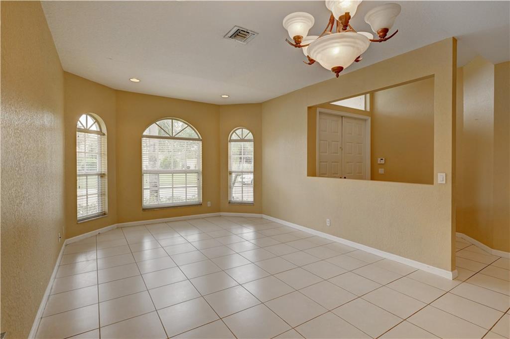 WYNDHAM LAKES SOUTH - Residential