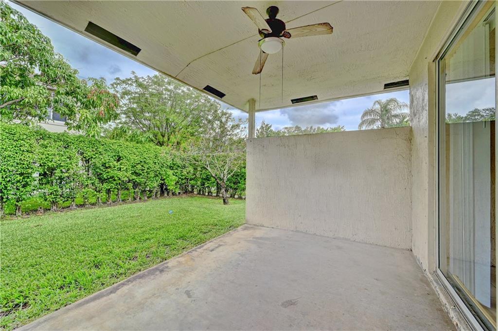 WYNDHAM LAKES SOUTH - Residential