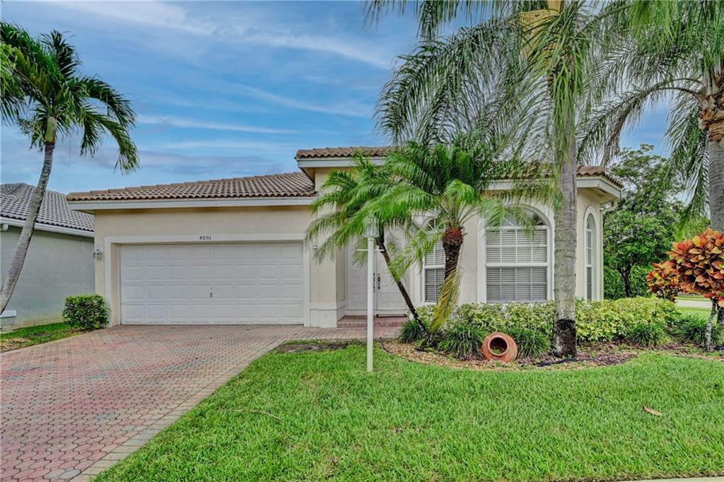 WYNDHAM LAKES SOUTH - Residential