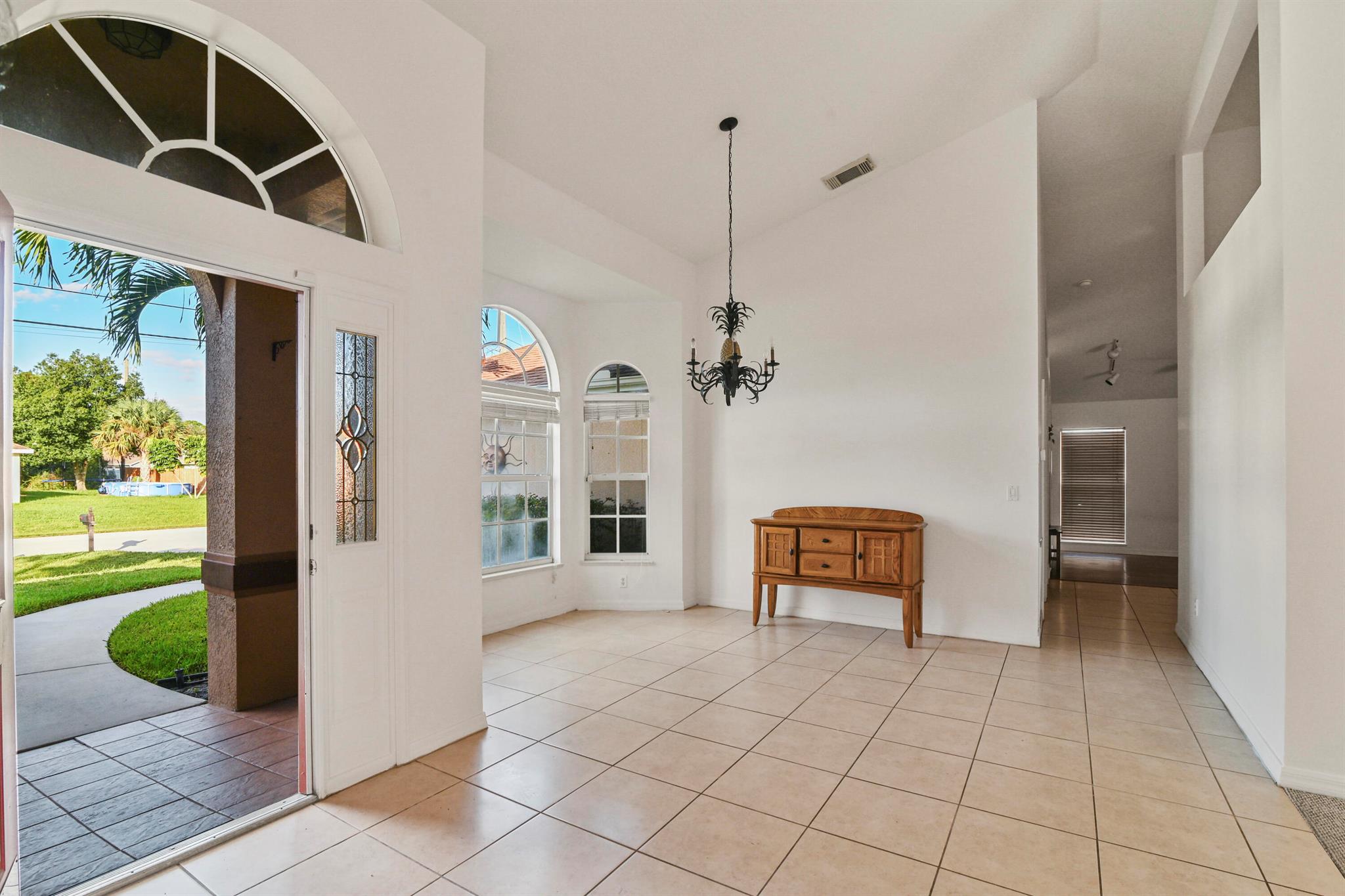 PORT ST LUCIE SECTION 19 - Residential Lease
