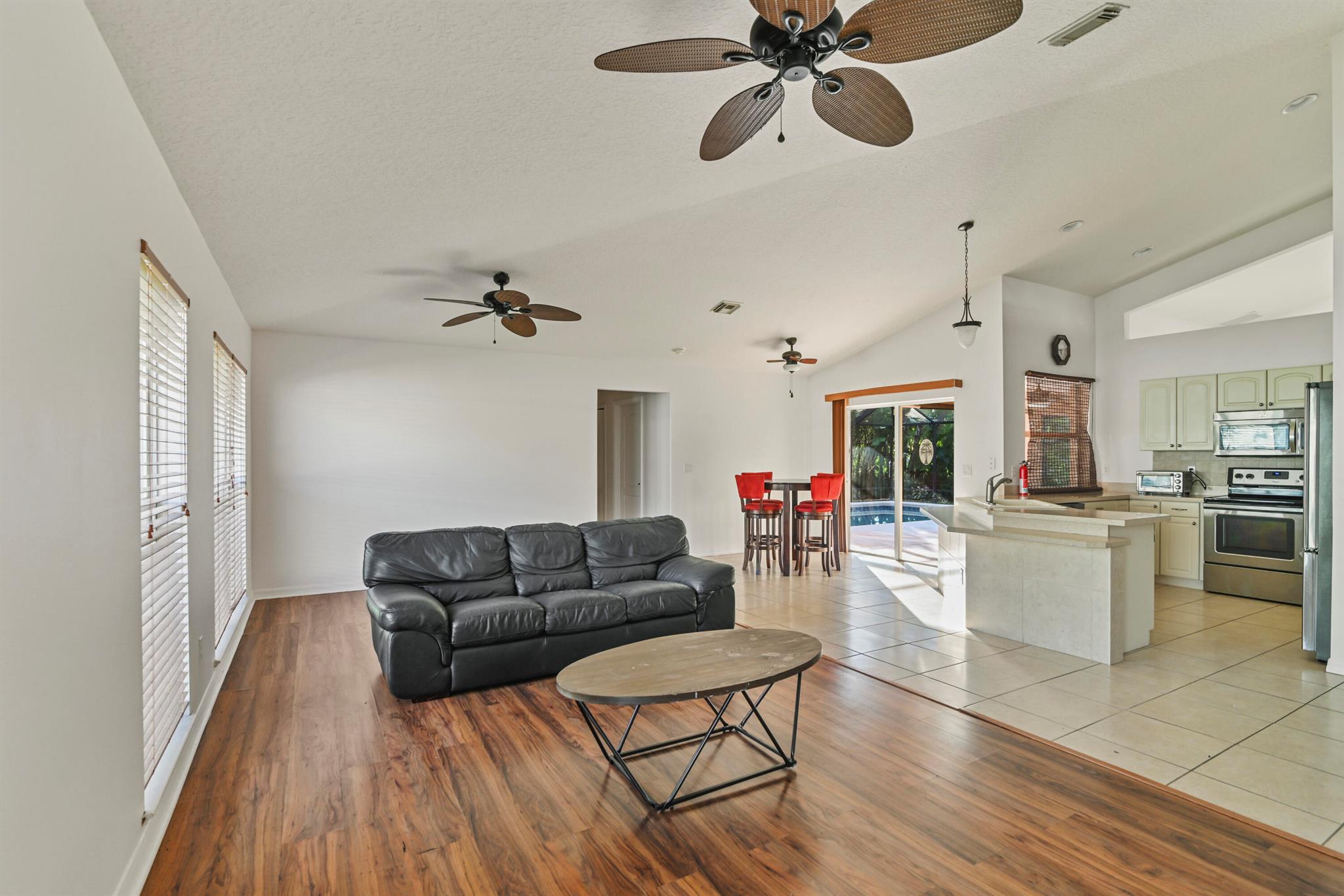 PORT ST LUCIE SECTION 19 - Residential Lease