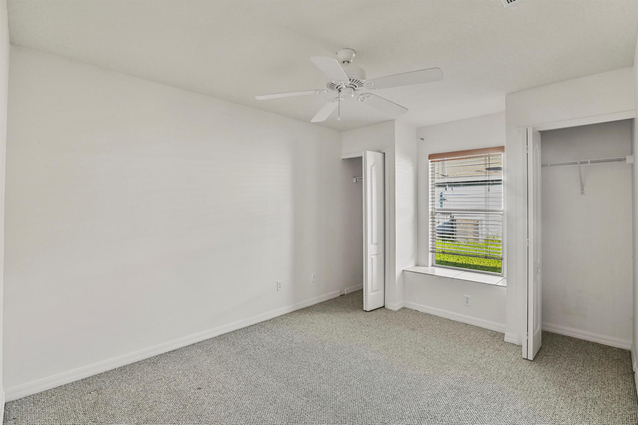 PORT ST LUCIE SECTION 19 - Residential Lease