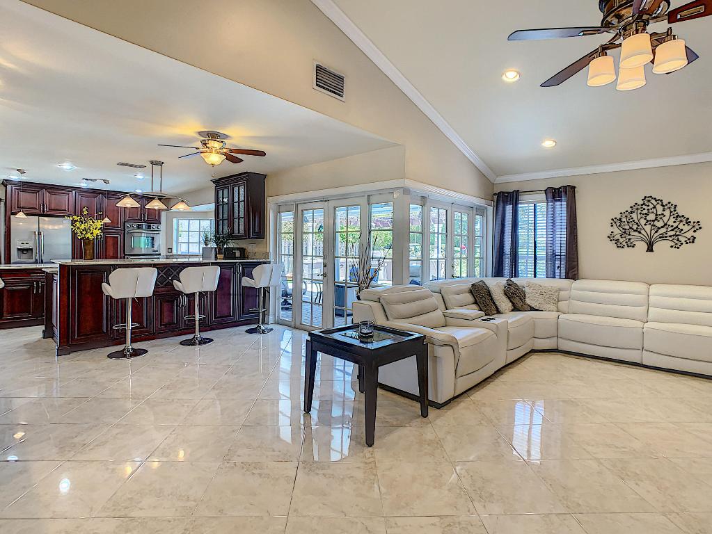 PHEASANT WALK - Residential