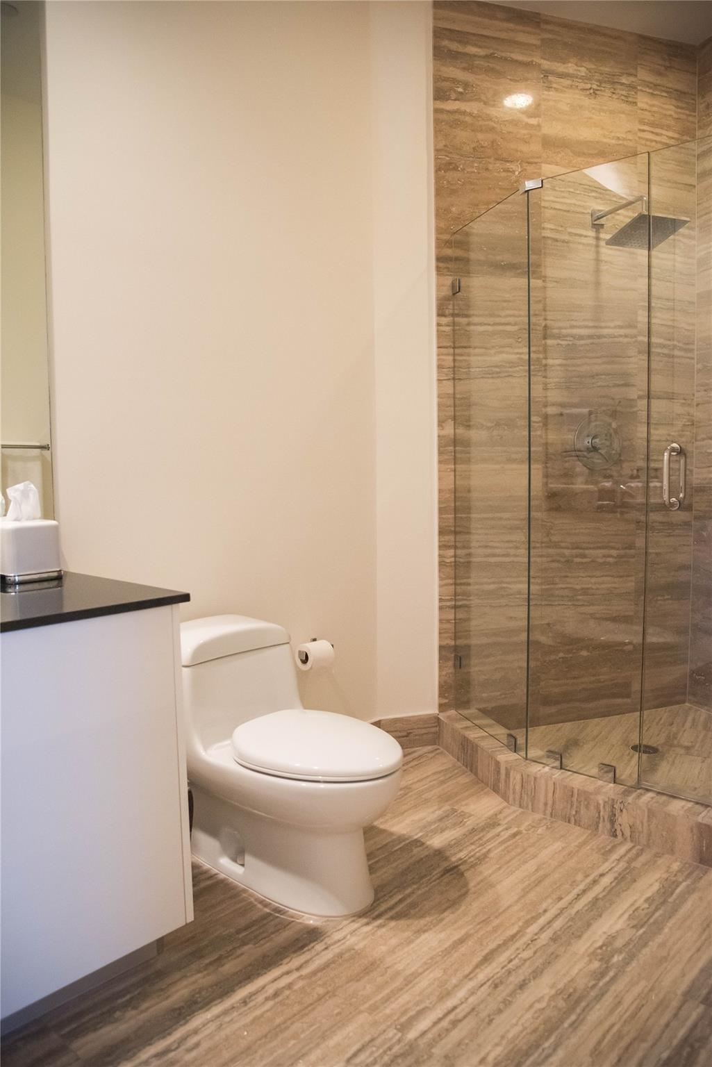 TDR TOWER II CONDO - Residential Lease