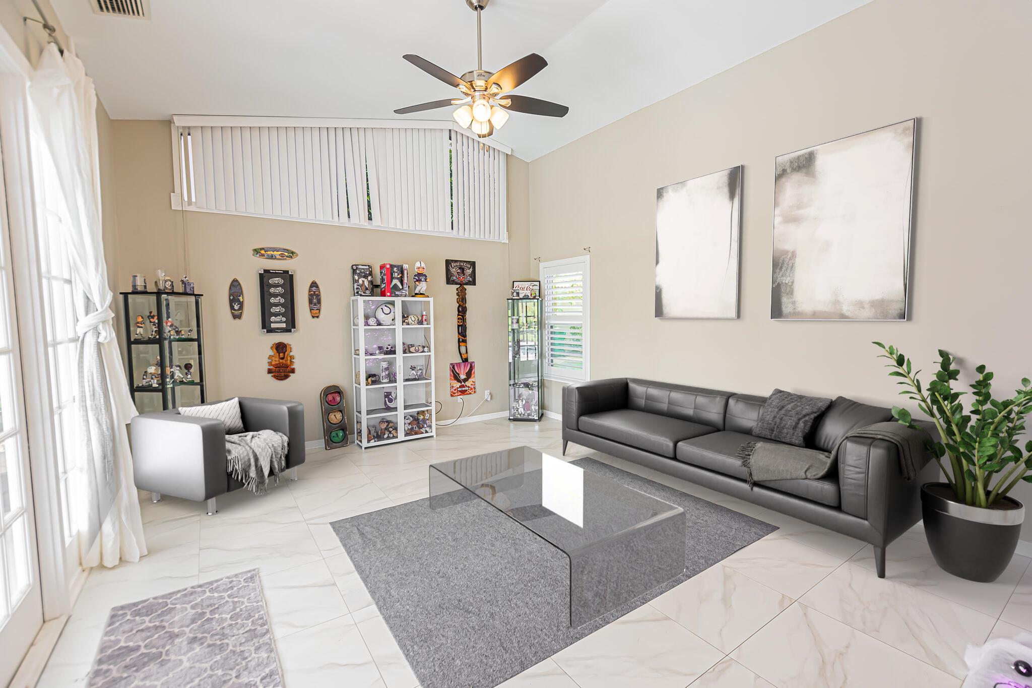 COUNTRY CLUB ESTATES - Residential