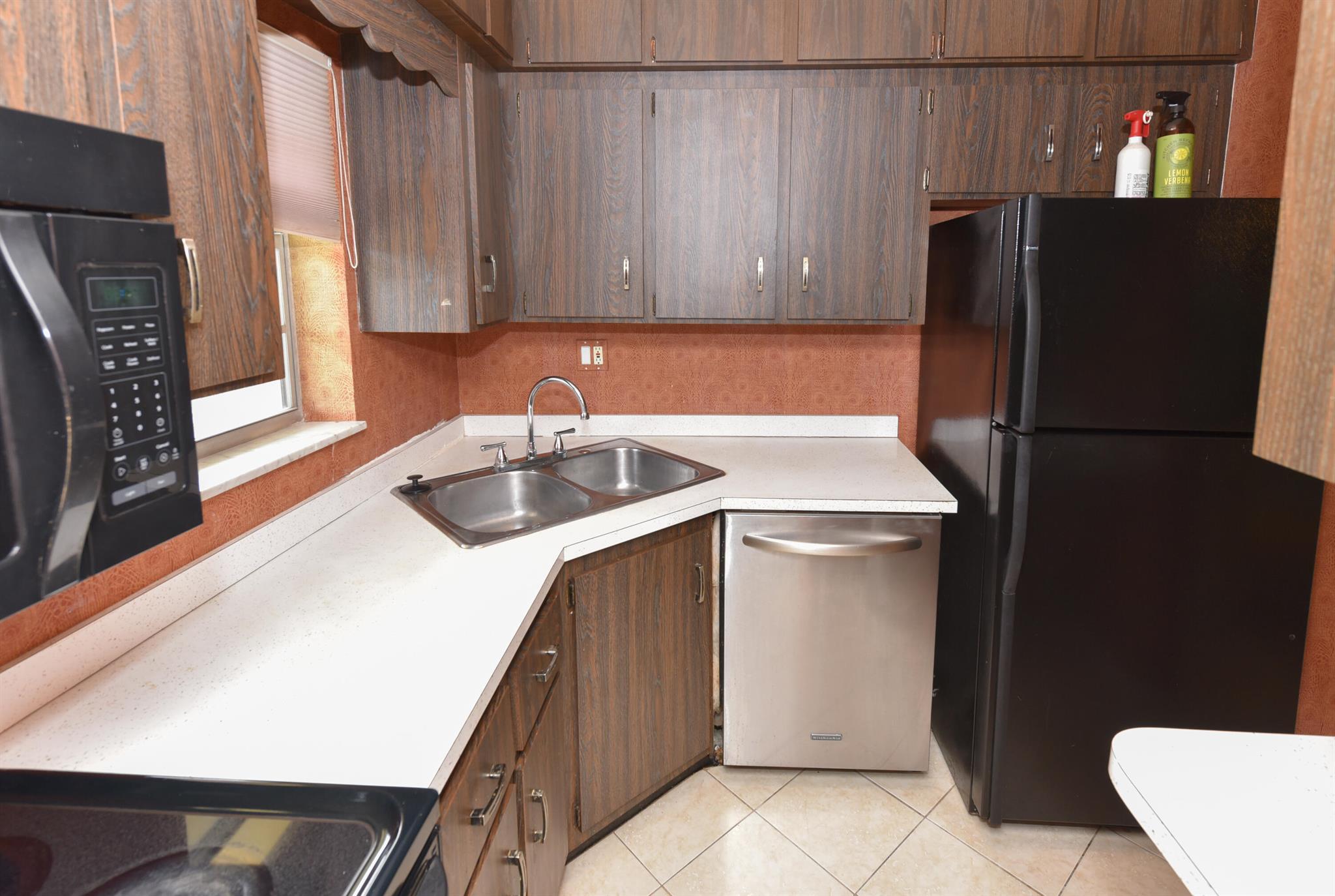 KING MOUNTAIN CONDO (AKA - Residential