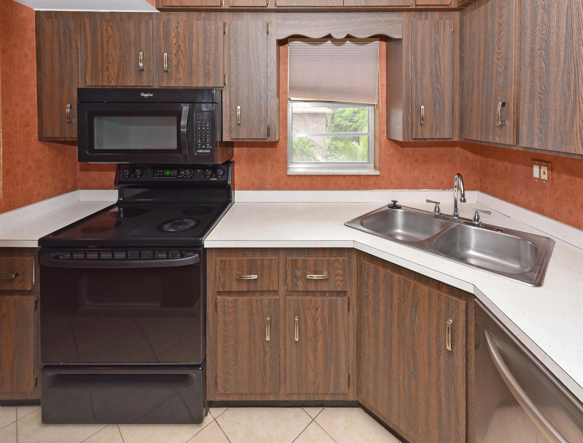 KING MOUNTAIN CONDO (AKA - Residential