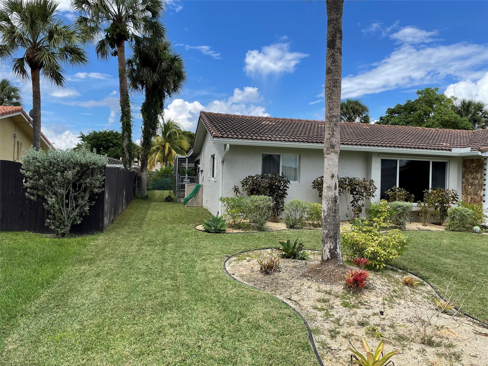 Ramblewood 76-49 B - Residential