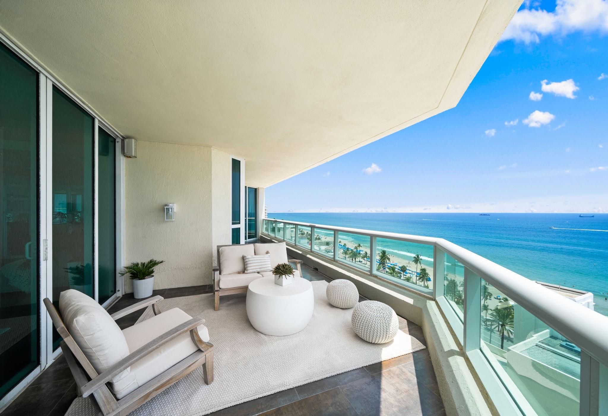 LAS OLAS BEACH CLUB - Residential