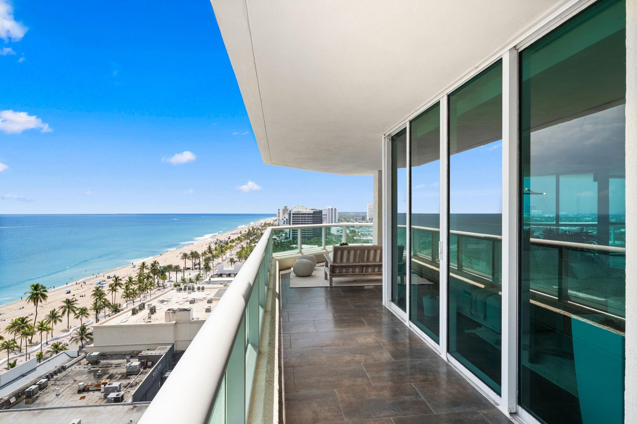LAS OLAS BEACH CLUB - Residential