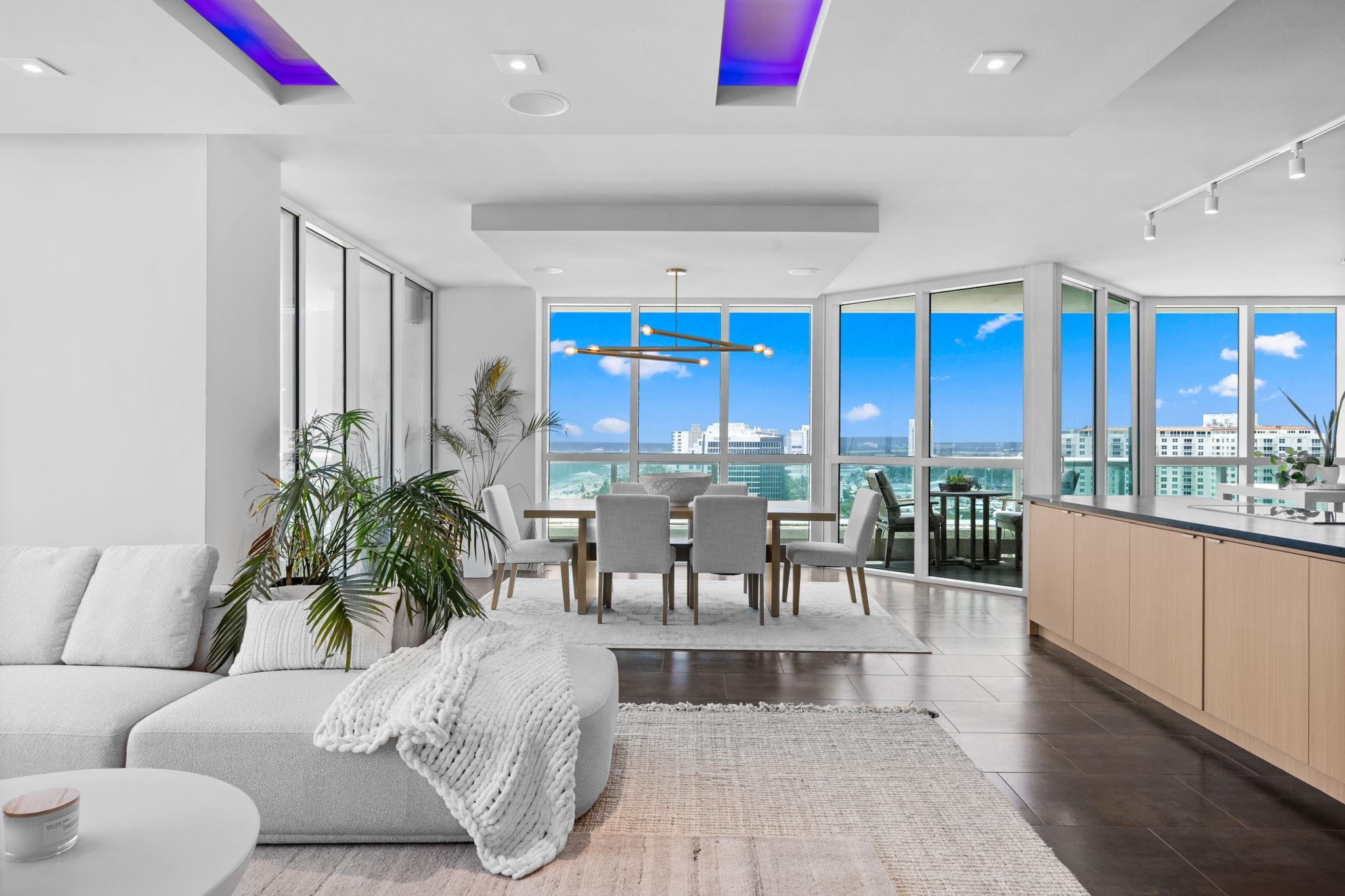 LAS OLAS BEACH CLUB - Residential