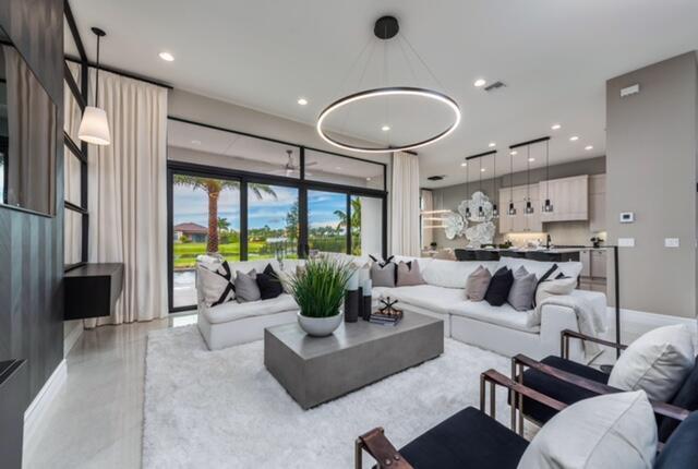 HYDER AGR PUD SOUTH PLAT - Residential Lease