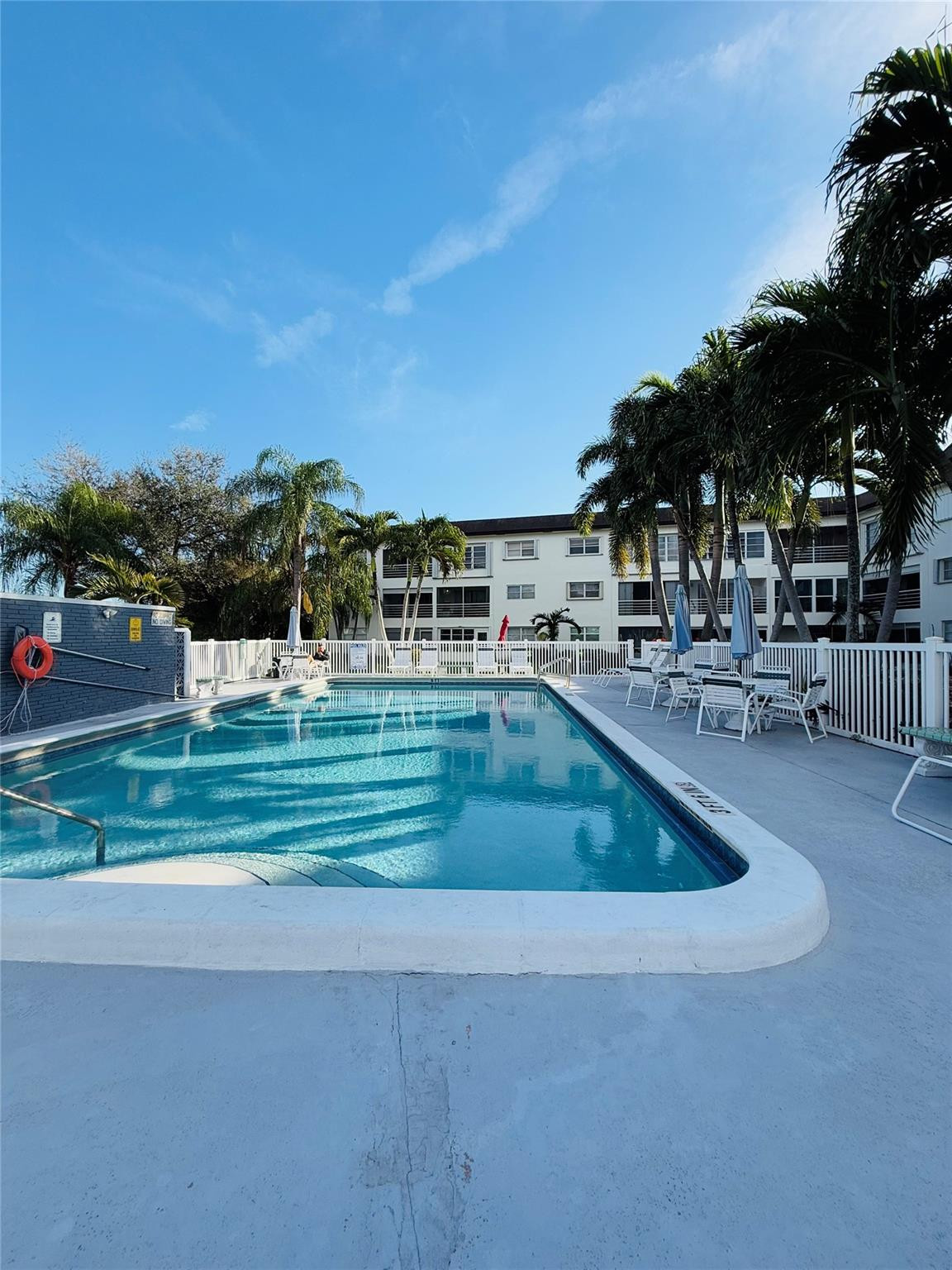 CRYSTAL HOUSE CONDO - Residential