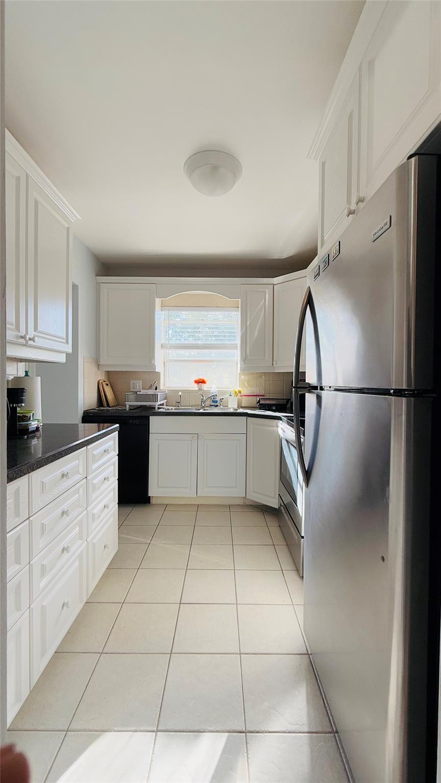 CRYSTAL HOUSE CONDO - Residential