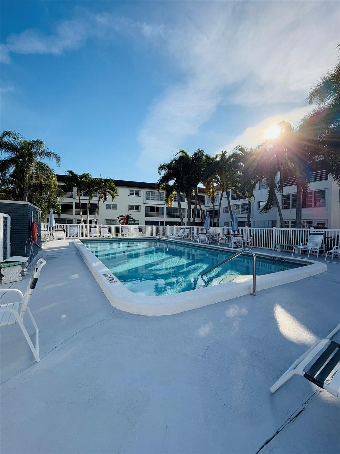 CRYSTAL HOUSE CONDO - Residential