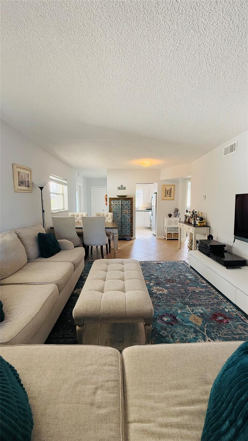 CRYSTAL HOUSE CONDO - Residential