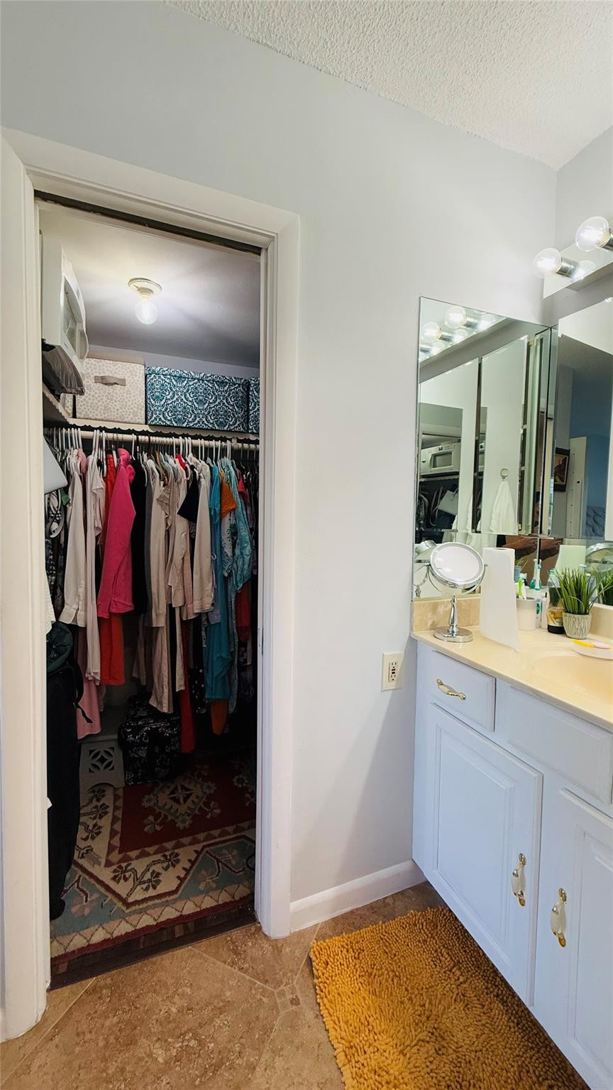 CRYSTAL HOUSE CONDO - Residential