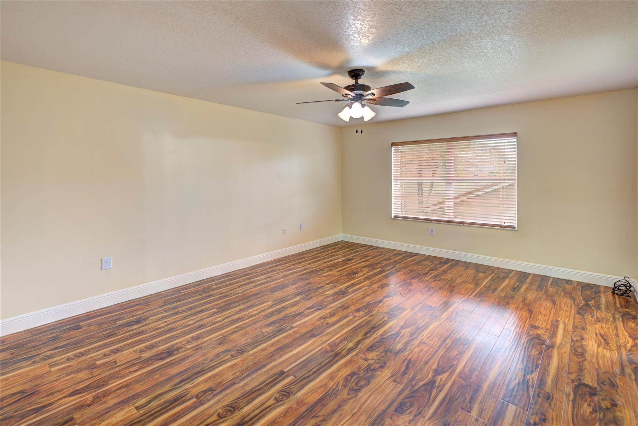 CORAL RIDGE DRIVE COMMERCIAL - Residential Lease