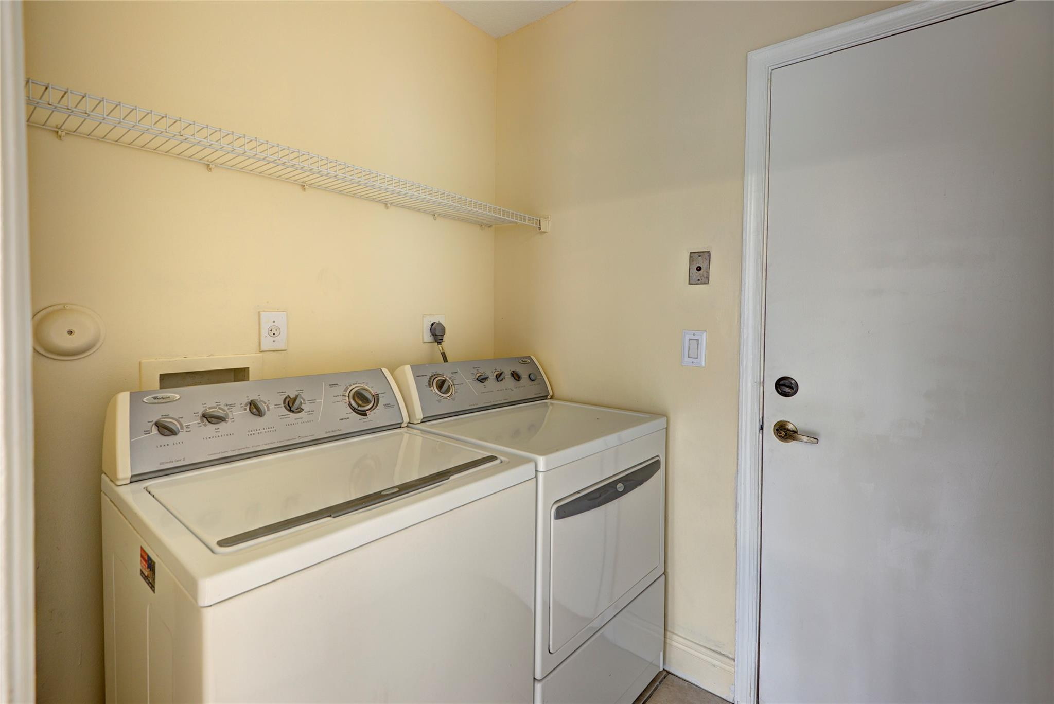 CORAL RIDGE DRIVE COMMERCIAL - Residential Lease