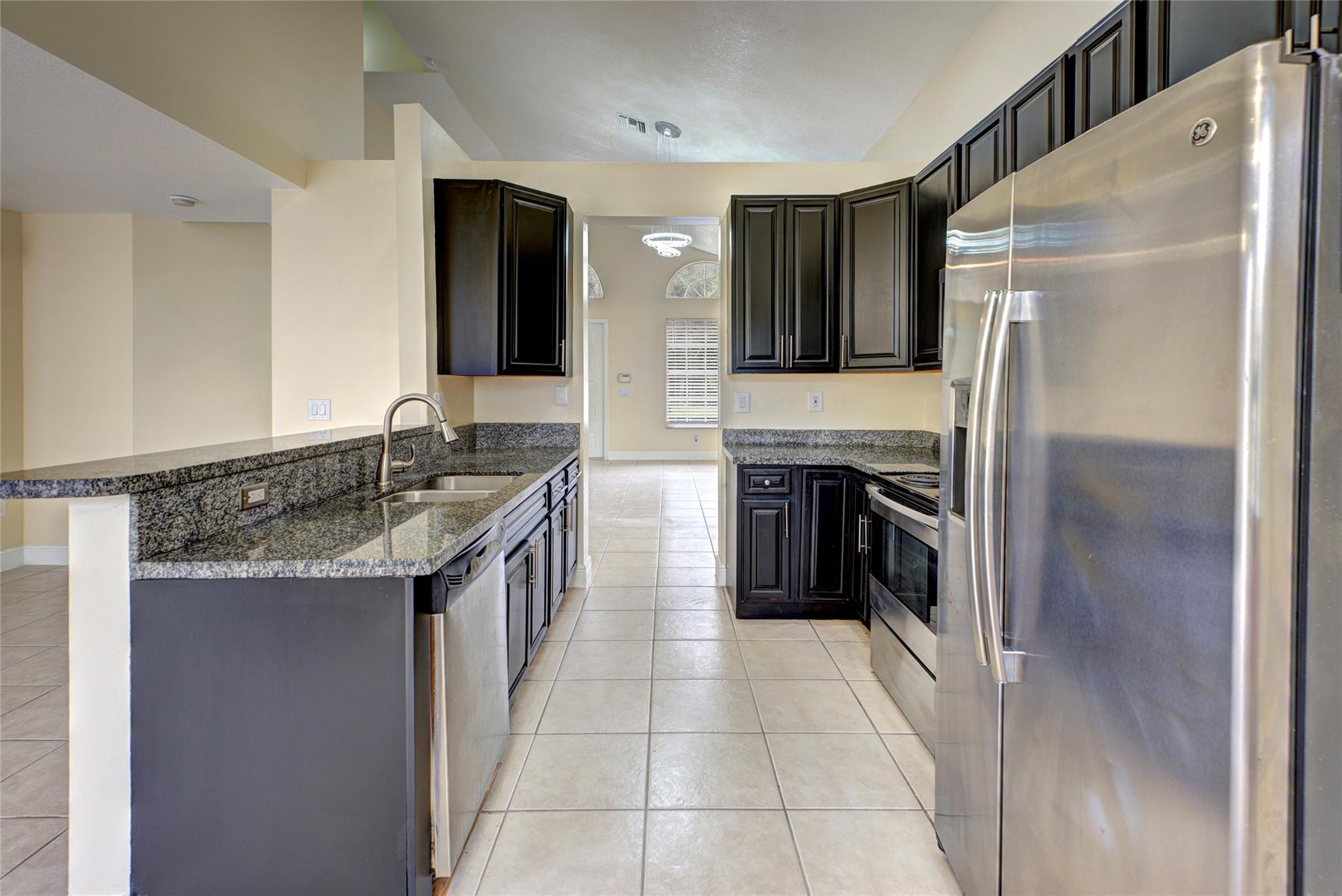 CORAL RIDGE DRIVE COMMERCIAL - Residential Lease